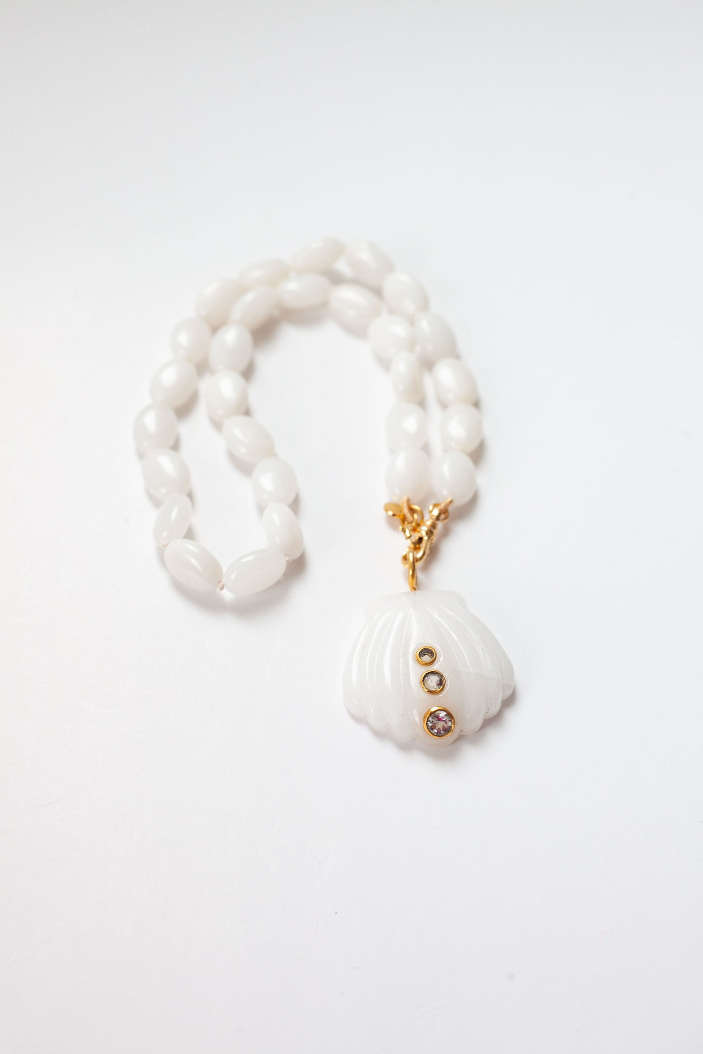 Sora Necklace White