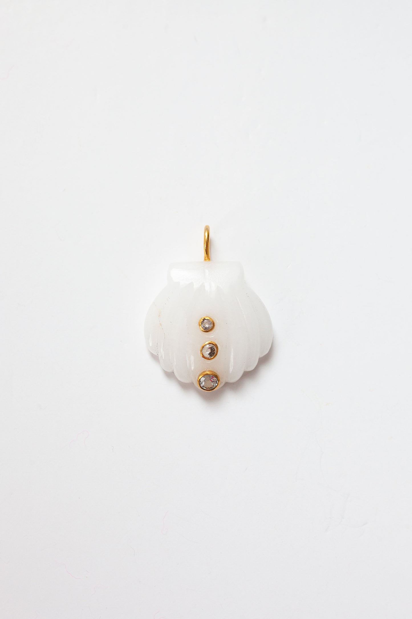 Sora Necklace White