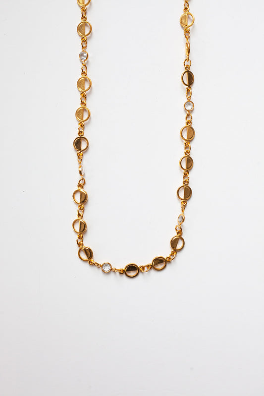 Vintage Alternating Crystal Bezel Necklace