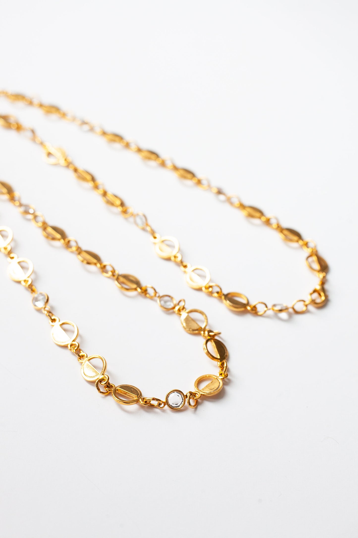 Vintage Alternating Crystal Bezel Necklace