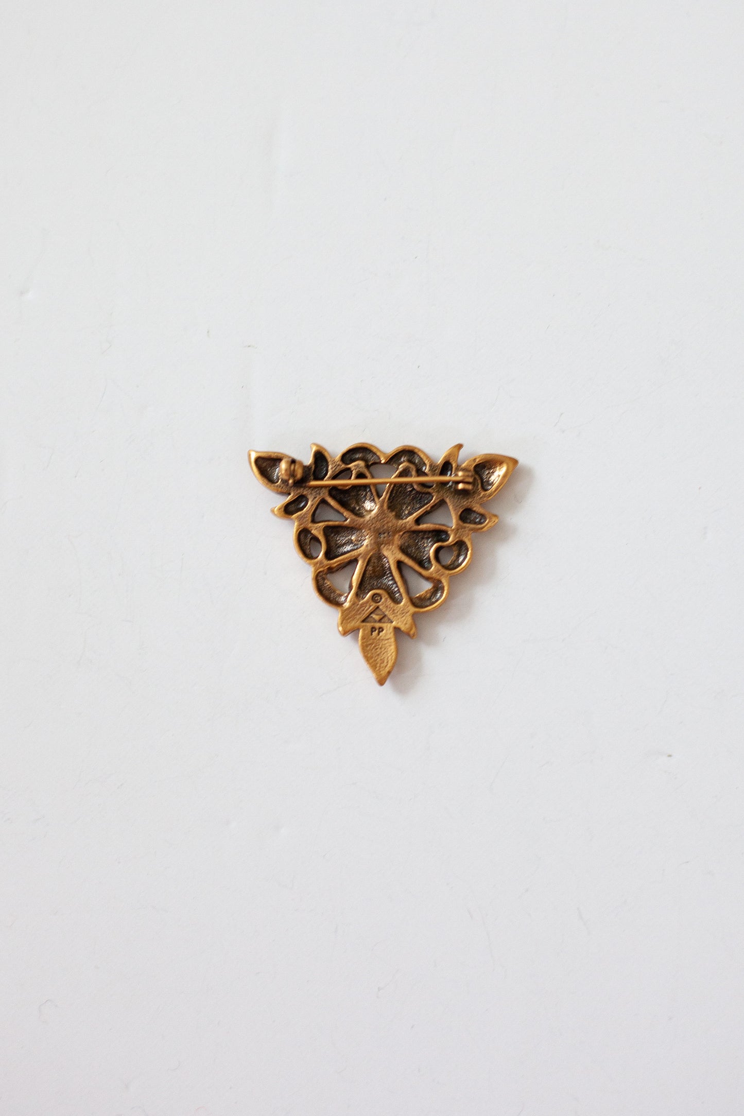 Vintage Flower Crest Brooch