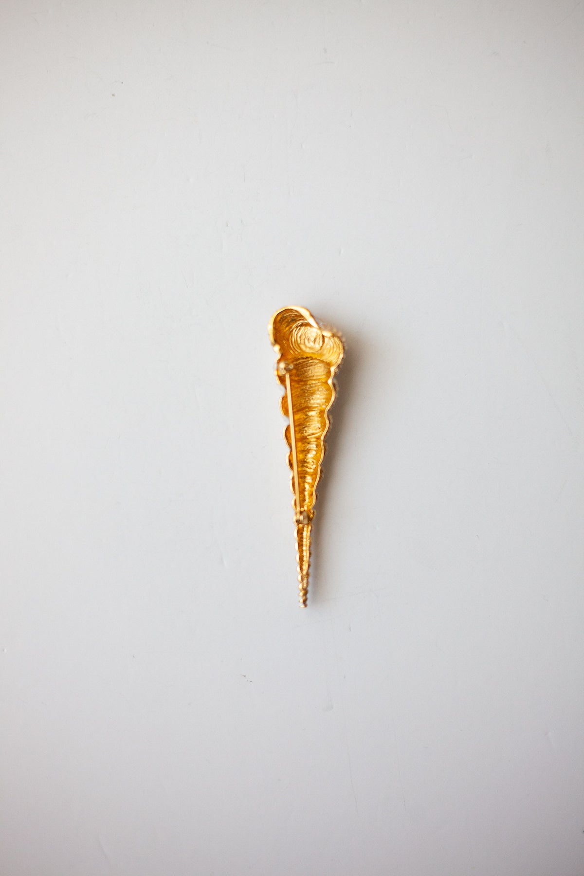 Vintage Long Shell Brooch