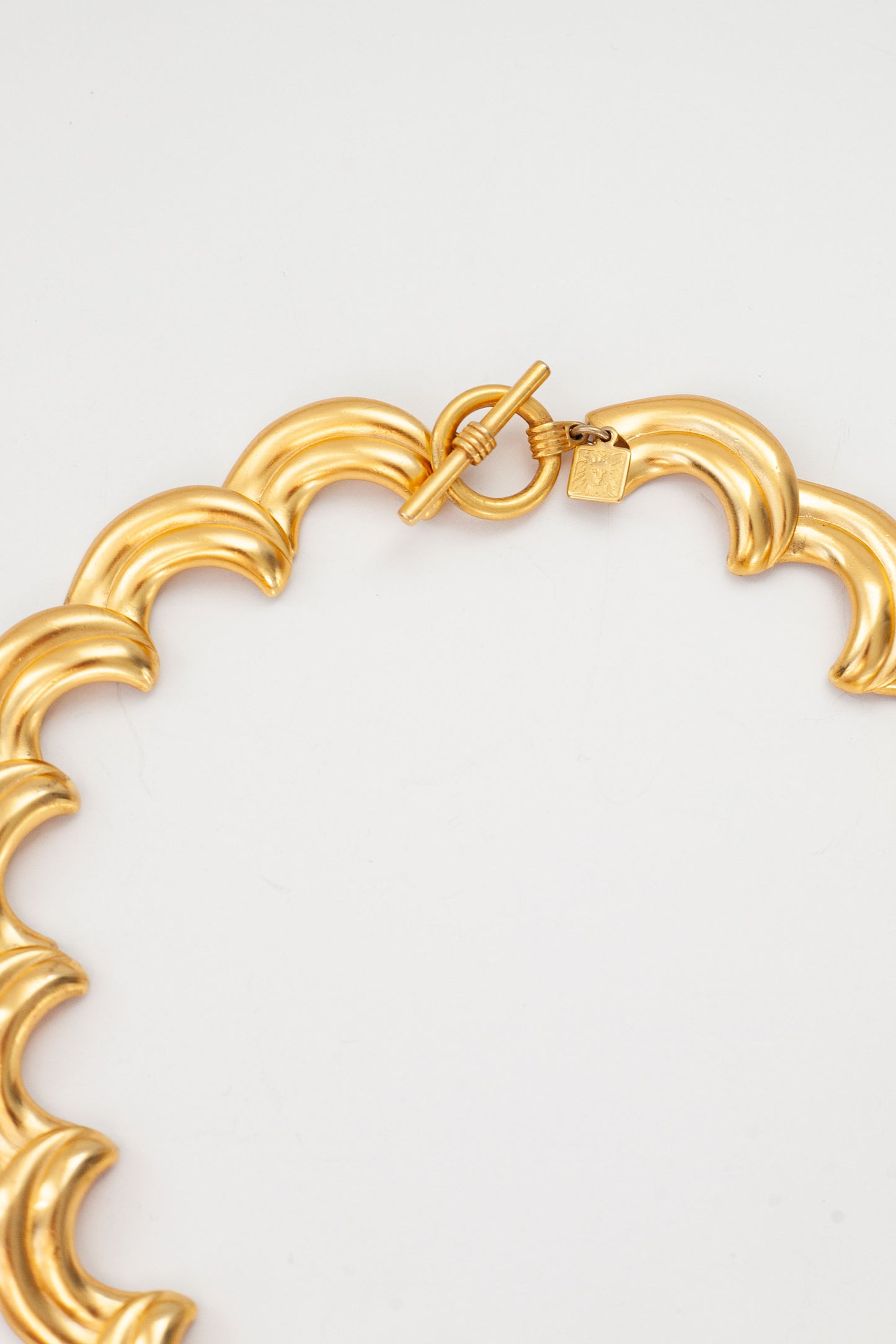 Vintage Scalloped Necklace