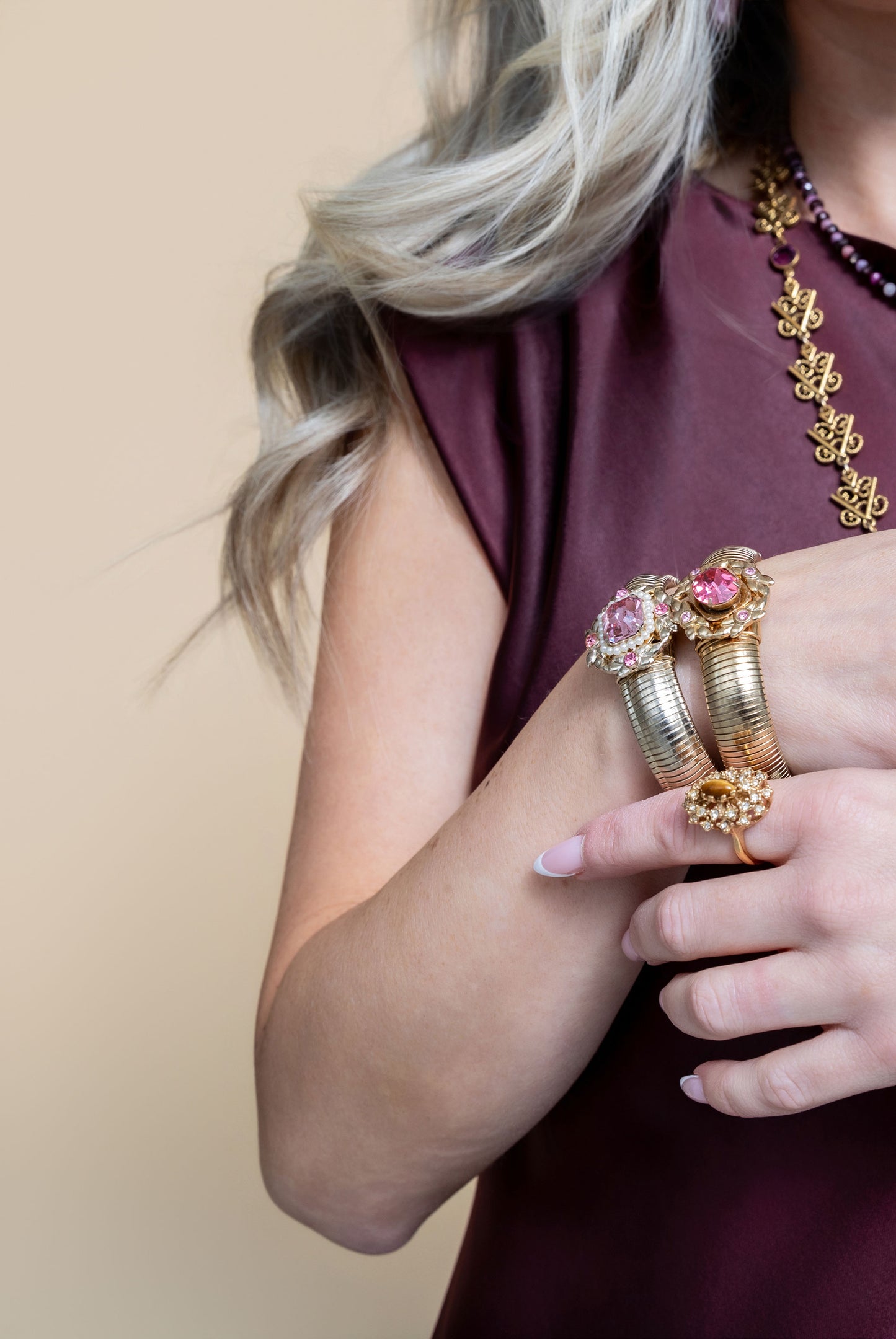 Vintage Omega Pearl Stretch Bracelet