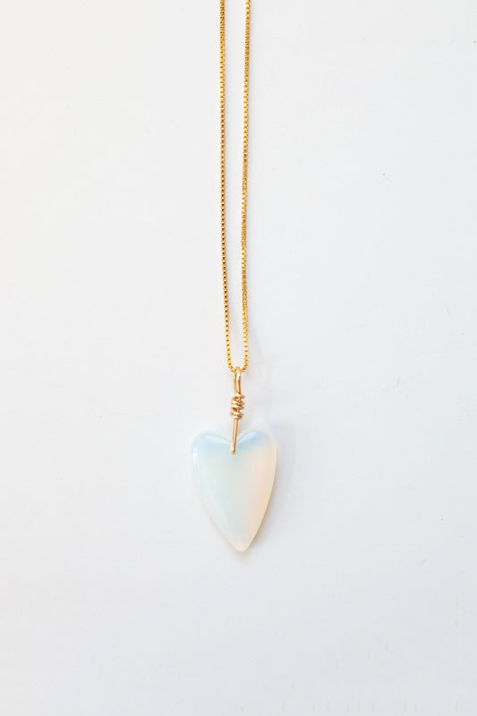 Victoria Necklace White