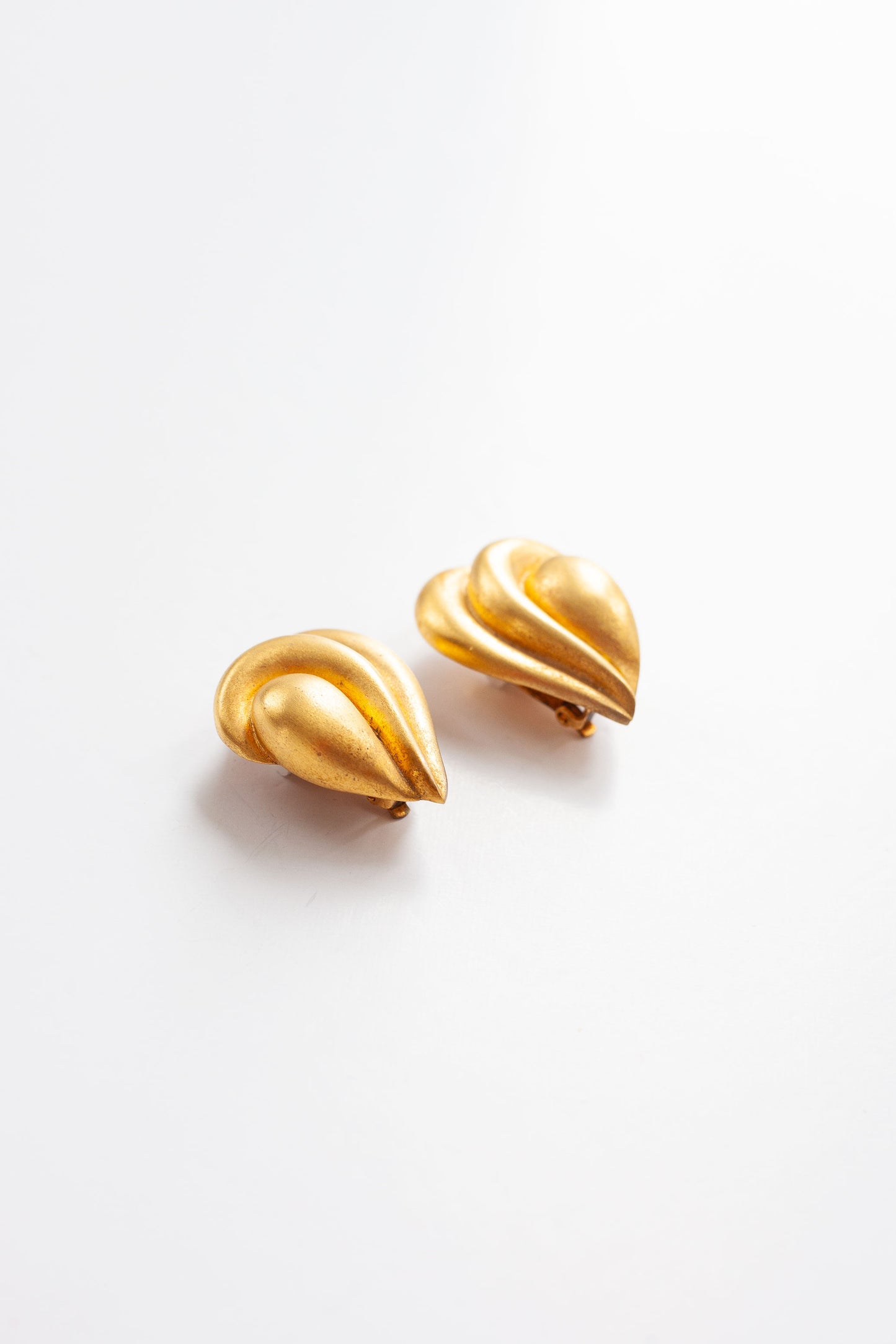 Vintage Brushed Gold Heart Earrings