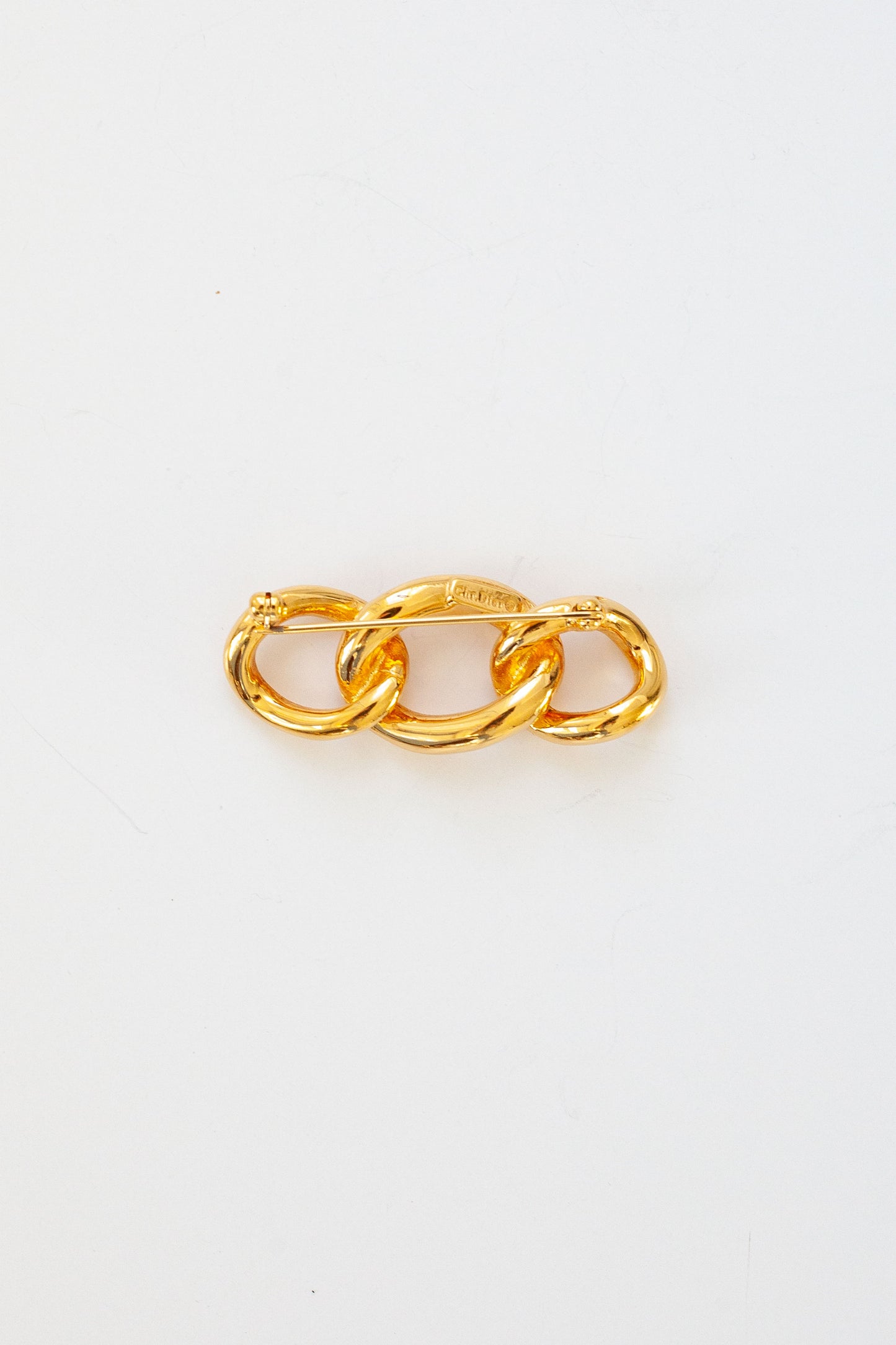 Vintage Designer Interlocking Loop Brooch