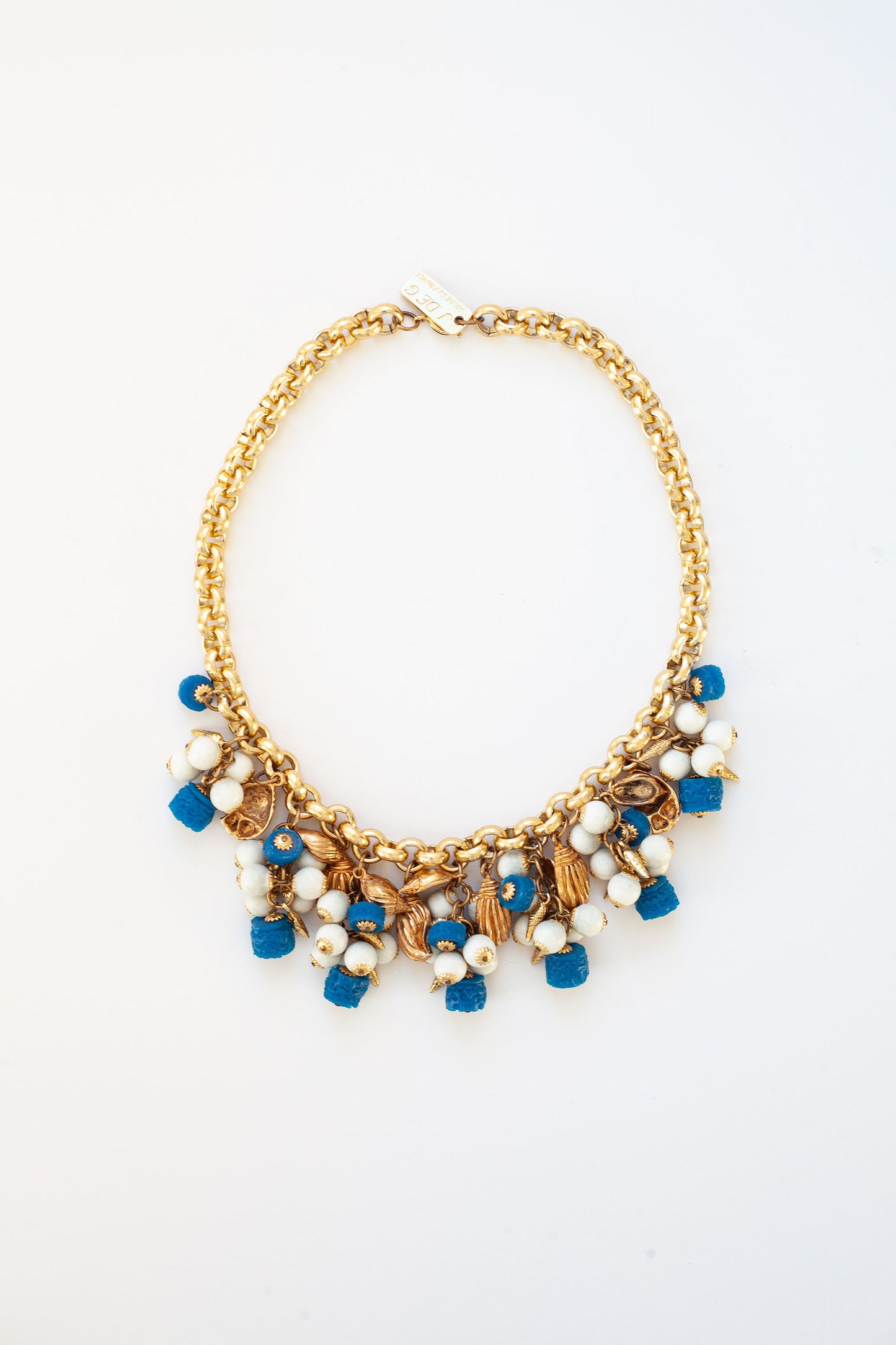 Vintage Designer Sea Shell Charm Necklace