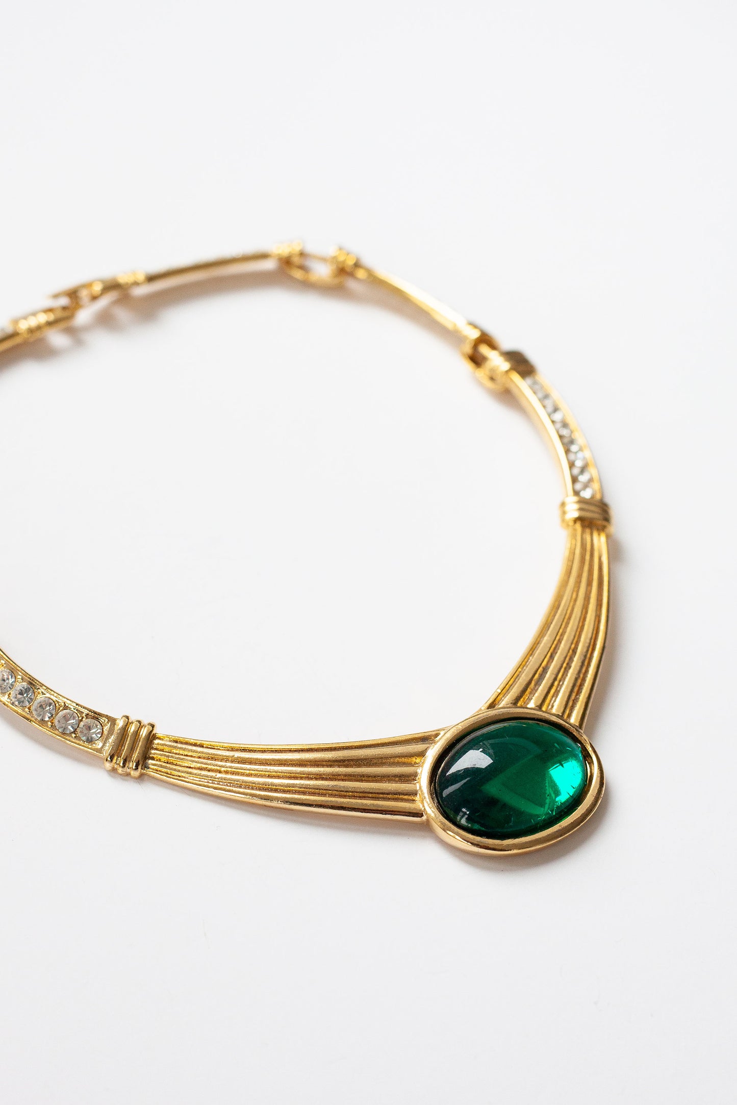 Vintage Diamanté Green Cabachon Necklace