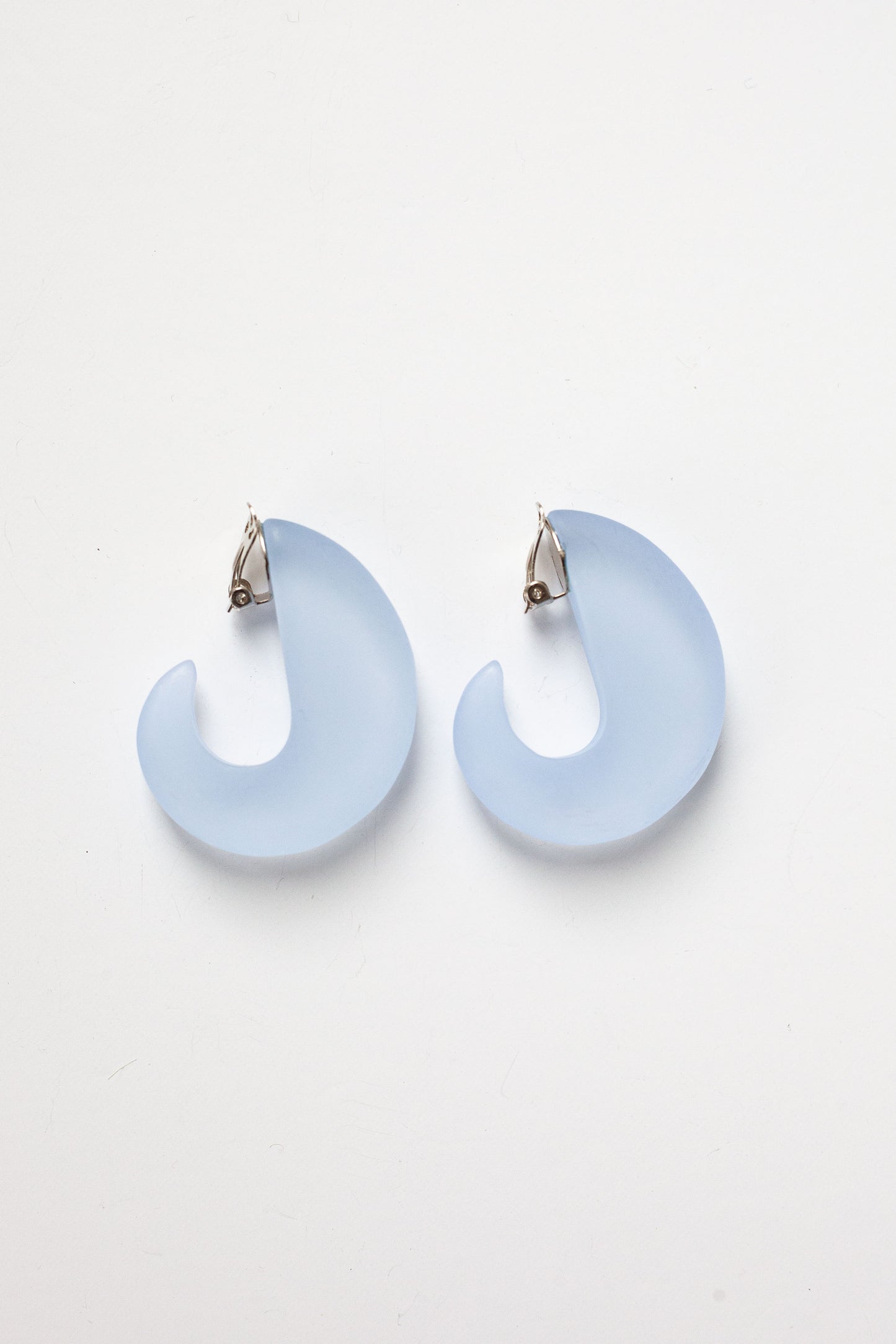 Vintage Frosted Pastel Earrings - Blue