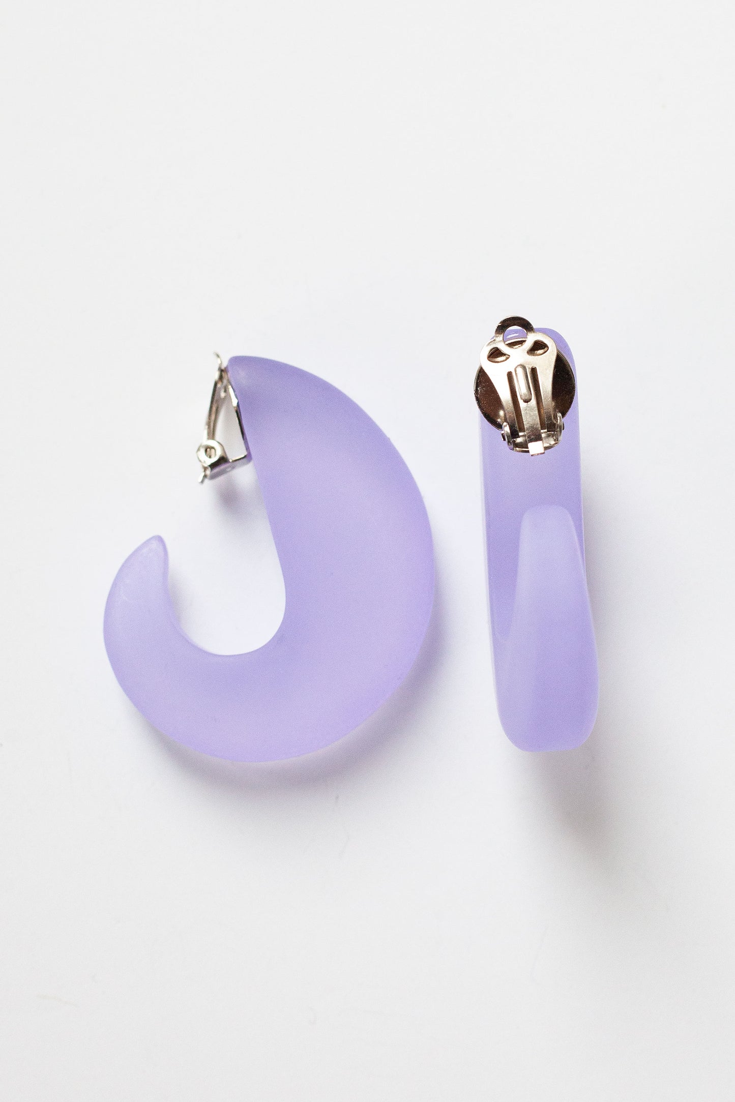 Vintage Frosted Pastel Earrings - Purple
