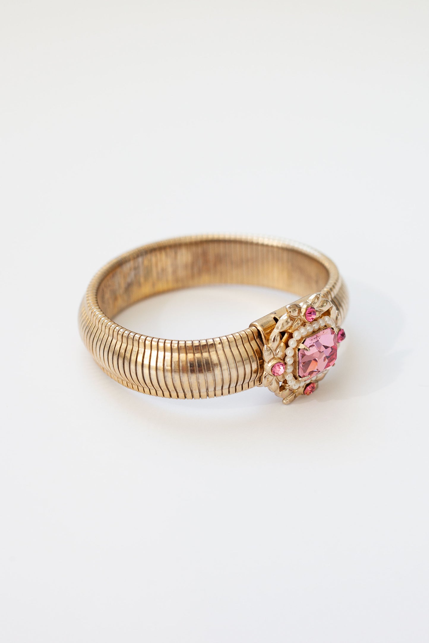 Vintage Omega Pearl Stretch Bracelet