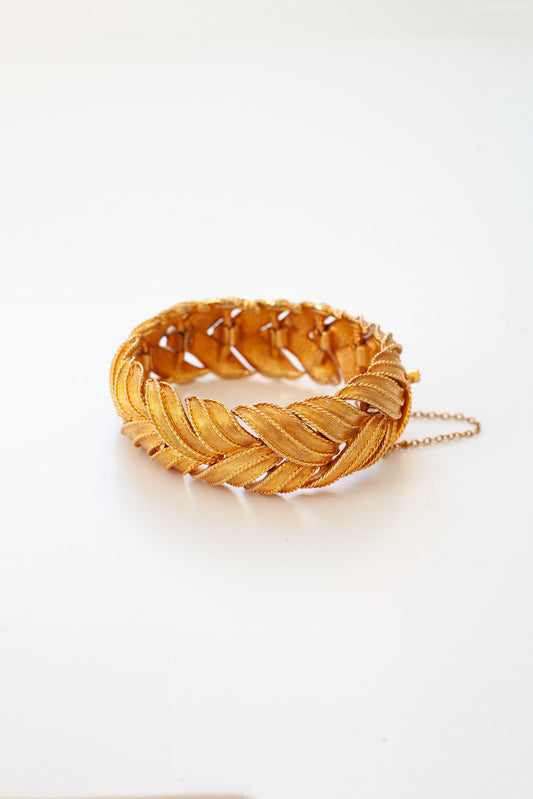 Vintage Structured Gold Leaf Bracelet