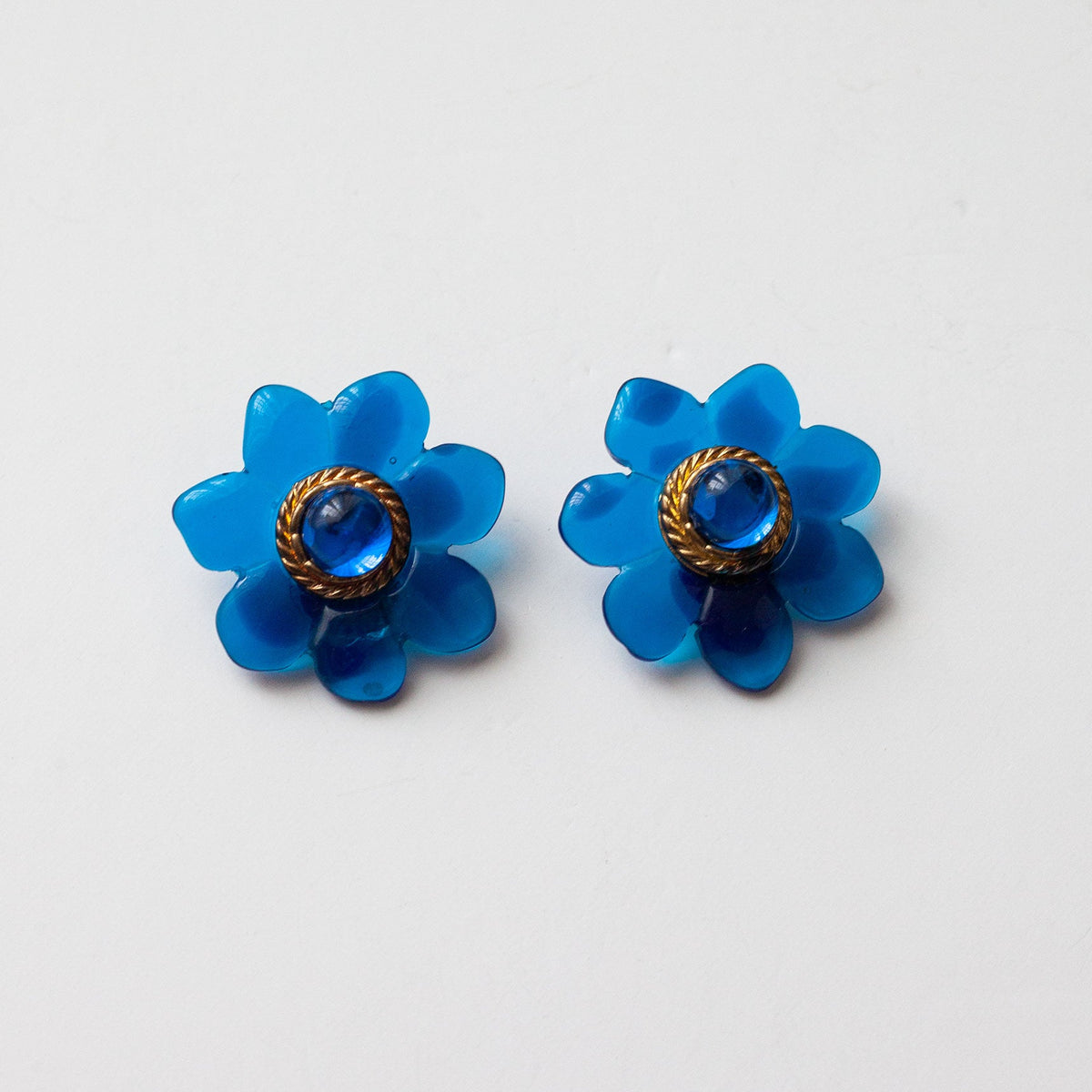 Vintage Blue Flower Earrings