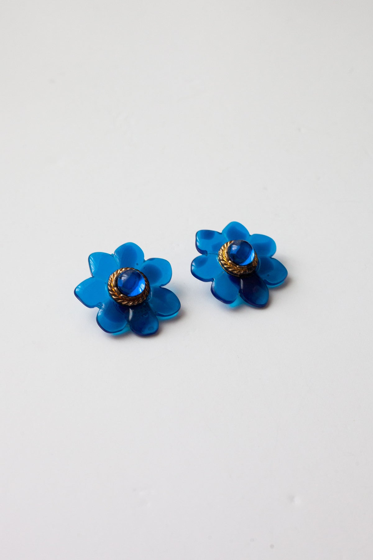 Vintage Blue Flower Earrings