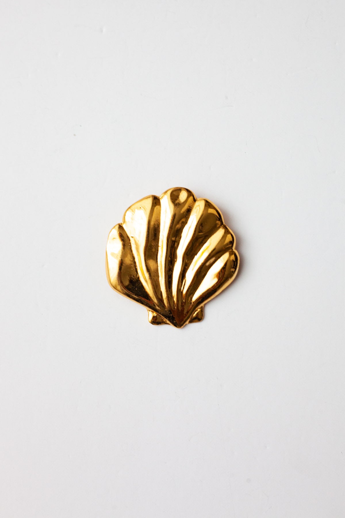 Vintage Designer Shell Brooch