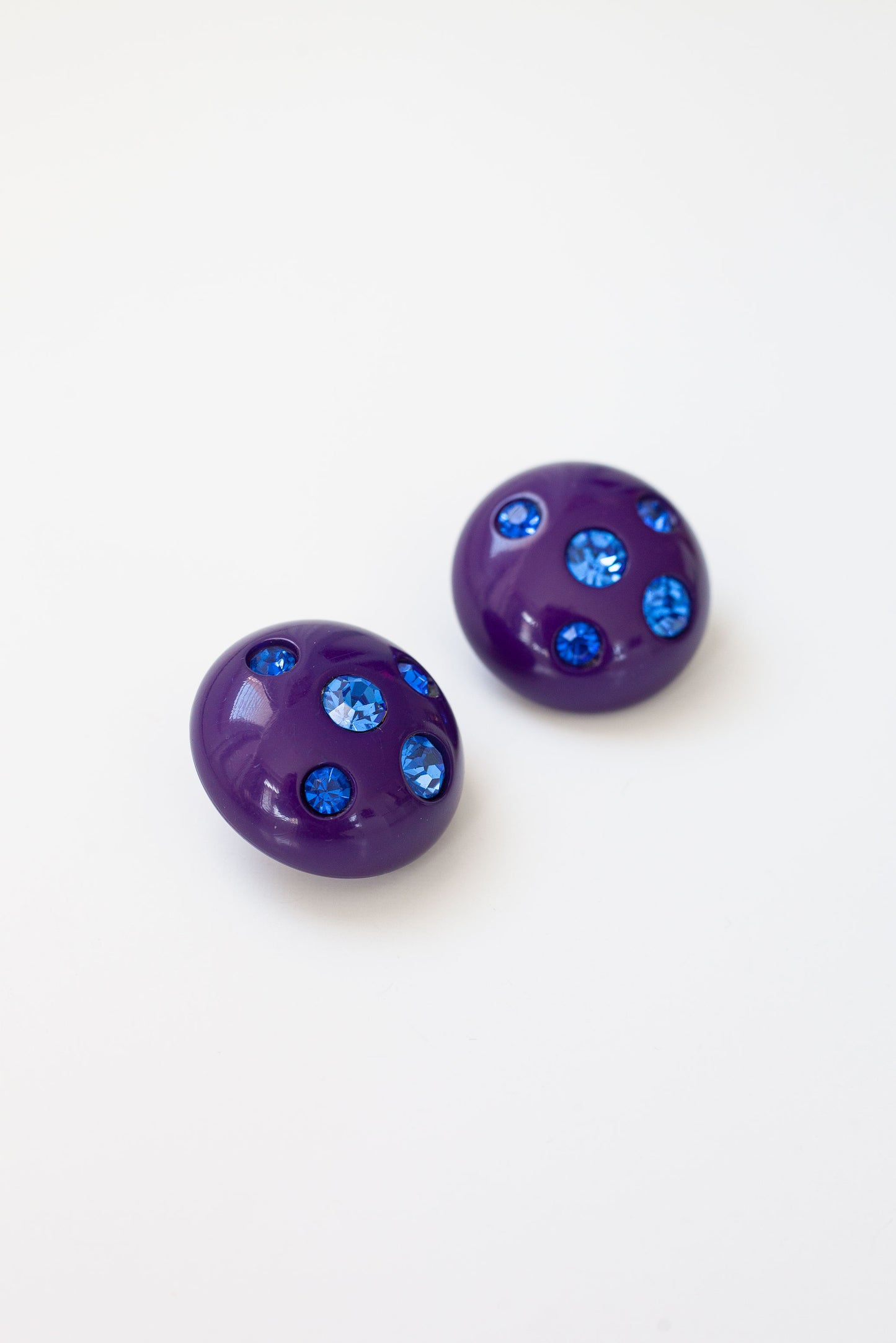 Vintage Round Earrings