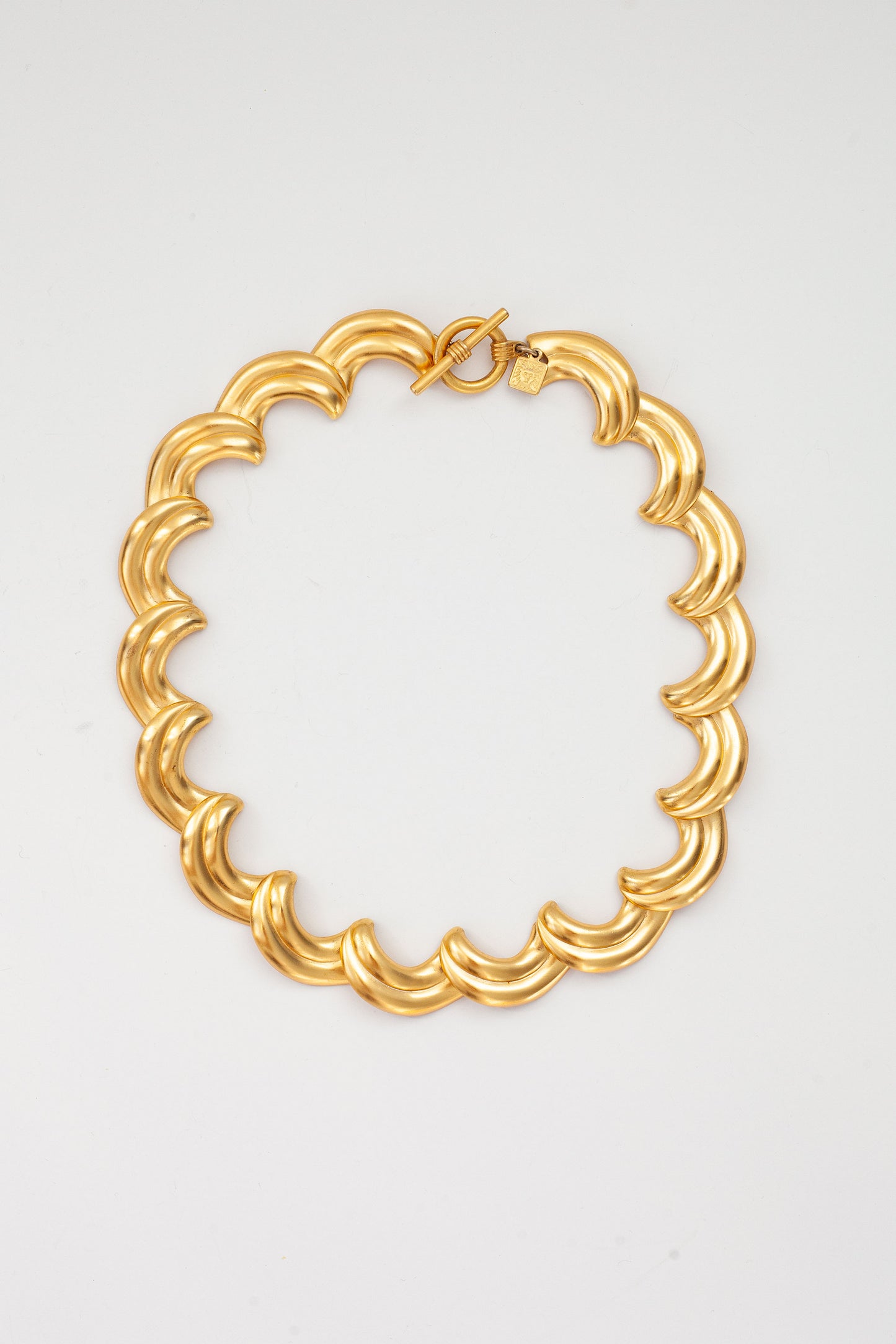 Vintage Scalloped Necklace