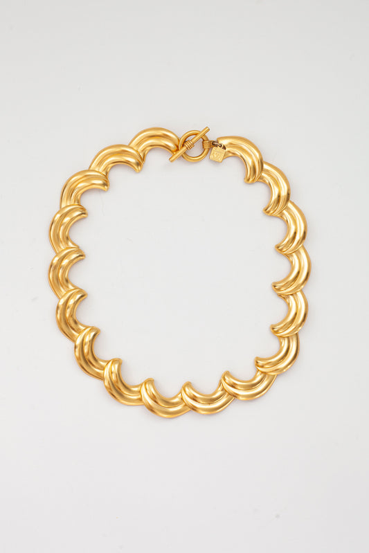 Vintage Scalloped Necklace