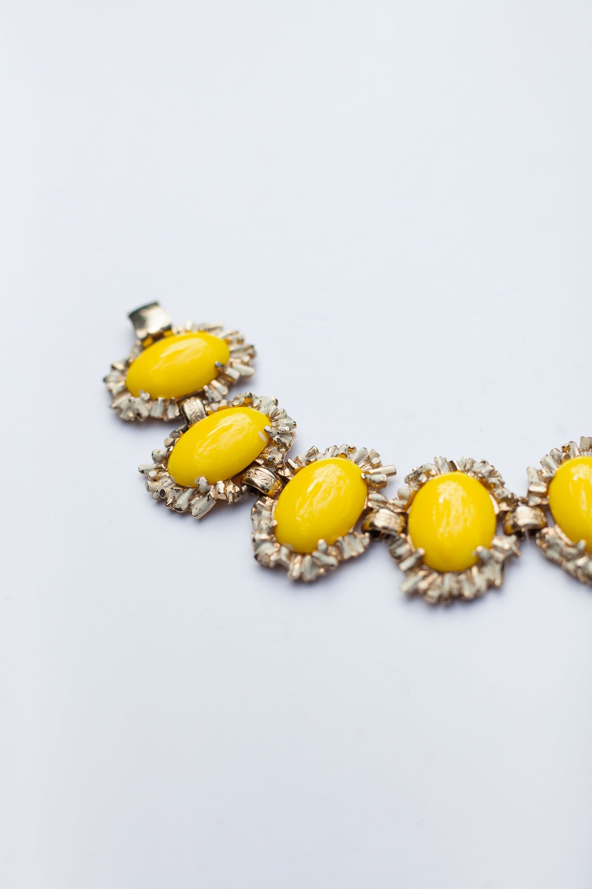 Vintage Yellow Cabachon Bracelet